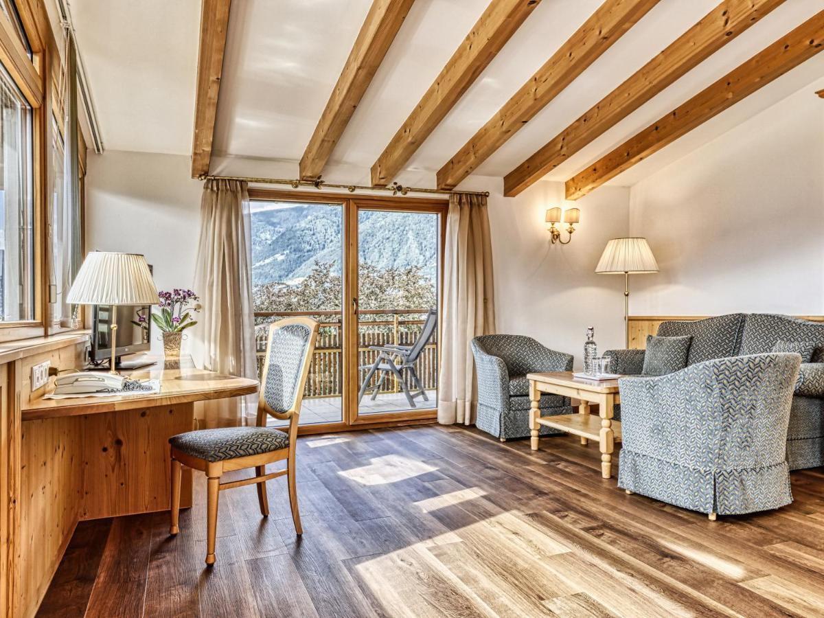 Hotel Traubenheim ติโรโล ภายนอก รูปภาพ